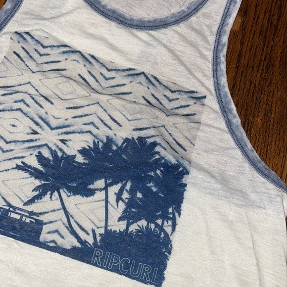 Ripcurl Vintage Tank - Picture 2 of 5
